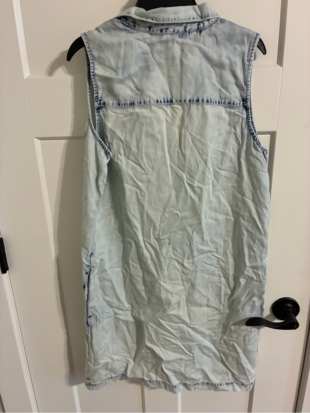 Lou & Grey Light Blue Sleeveless Denim Tunic - Picture 5 of 6